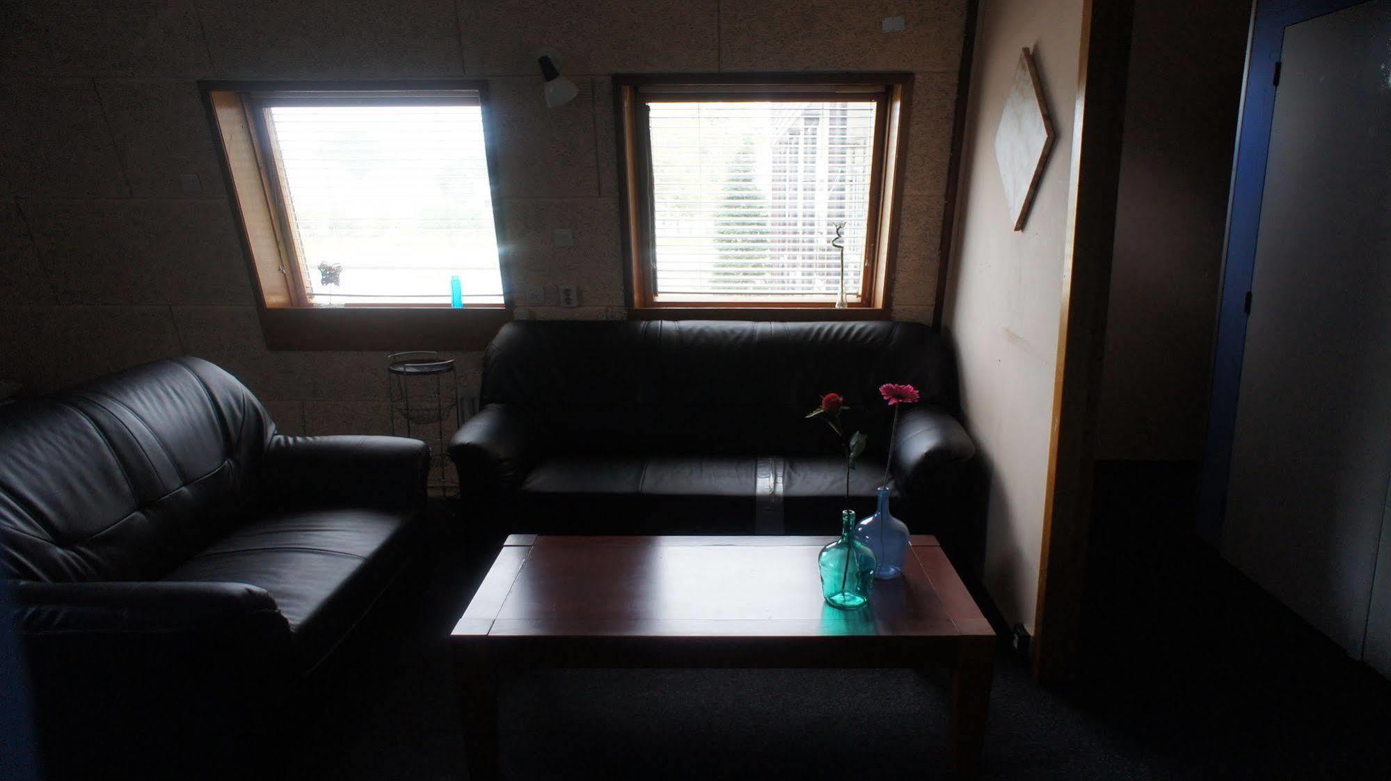 The Budget Hotel Hazerswoude-Rijndijk Esterno foto